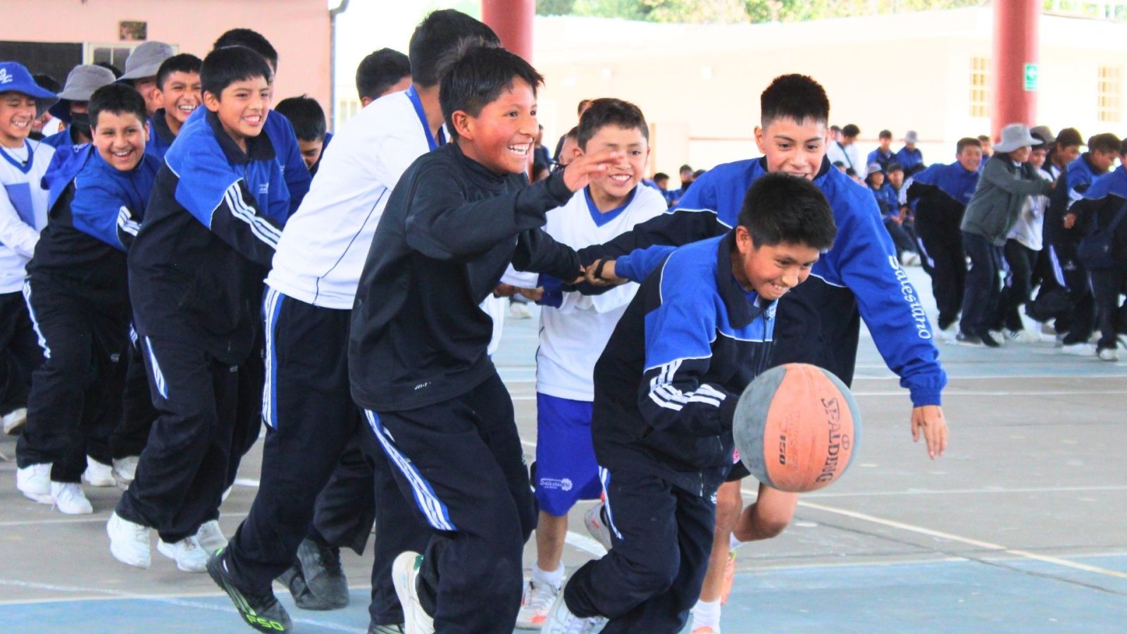 “Nos movemos por una vida activa y saludable”: estudiantes del Don Bosco Huancayo celebran el Día de la Educación Física